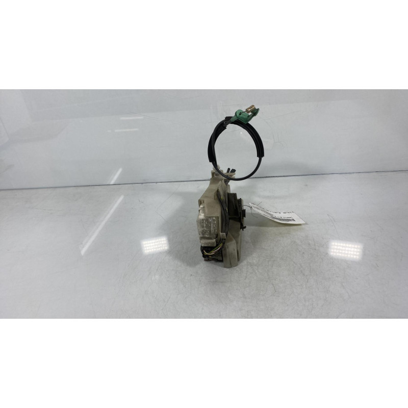 Serrure arriere droit FORD FIESTA 4 Photo n°2