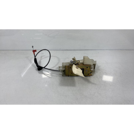 Serrure avant droit FORD FIESTA 4