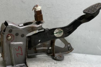 Pedale de frein NISSAN QASHQAI 1