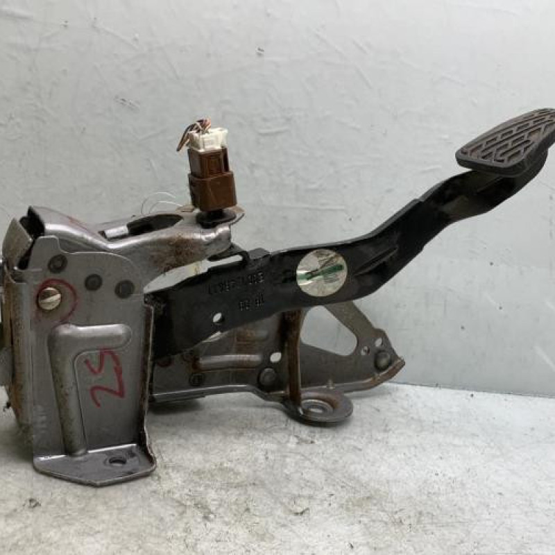 Pedalier de frein NISSAN QASHQAI 1 Photo n°3