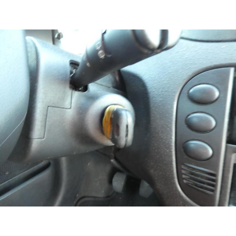 Serrure avant droit CITROEN C2 Photo n°4