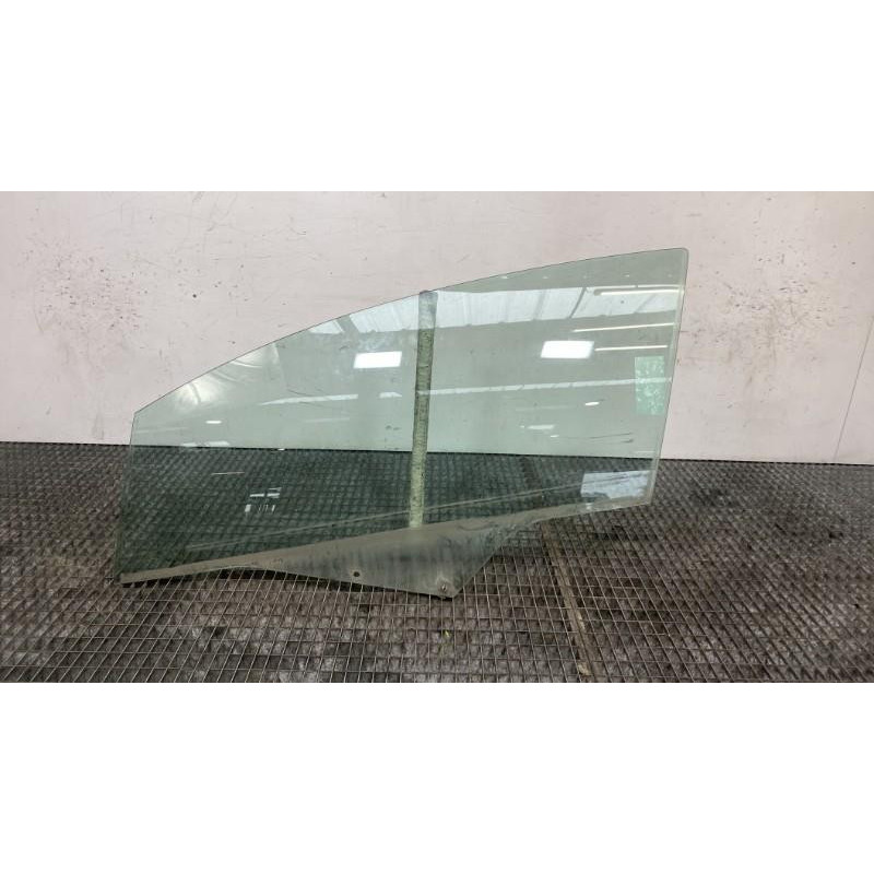 Vitre avant gauche CITROEN C4 1 Photo n°4