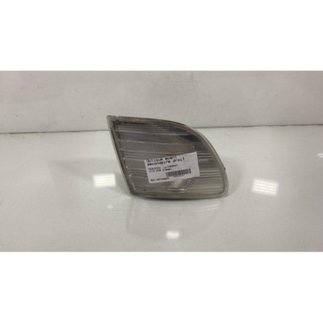 Optique avant secondaire droit (feux)(clignotant) MERCEDES VITO 638