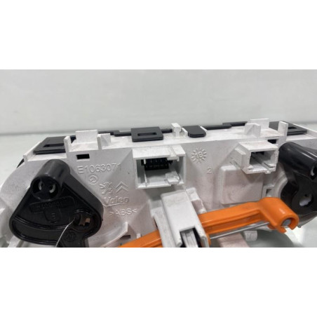 Commande chauffage PEUGEOT 208 1