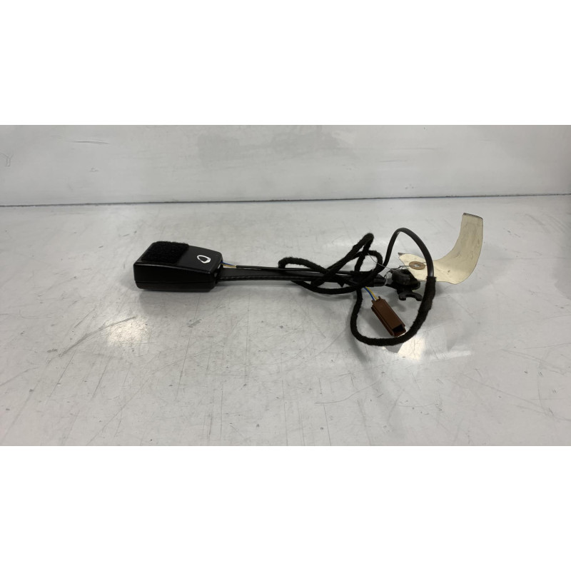 Attache ceinture avant droit FORD GALAXY 2 Photo n°1