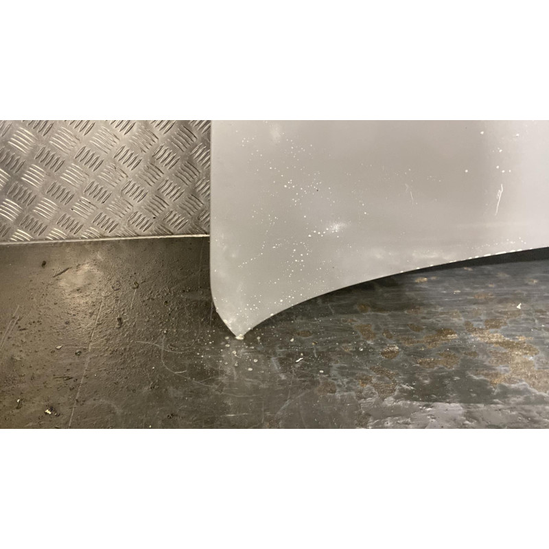 Malle/Hayon arriere MERCEDES CLASSE E 211 Photo n°5