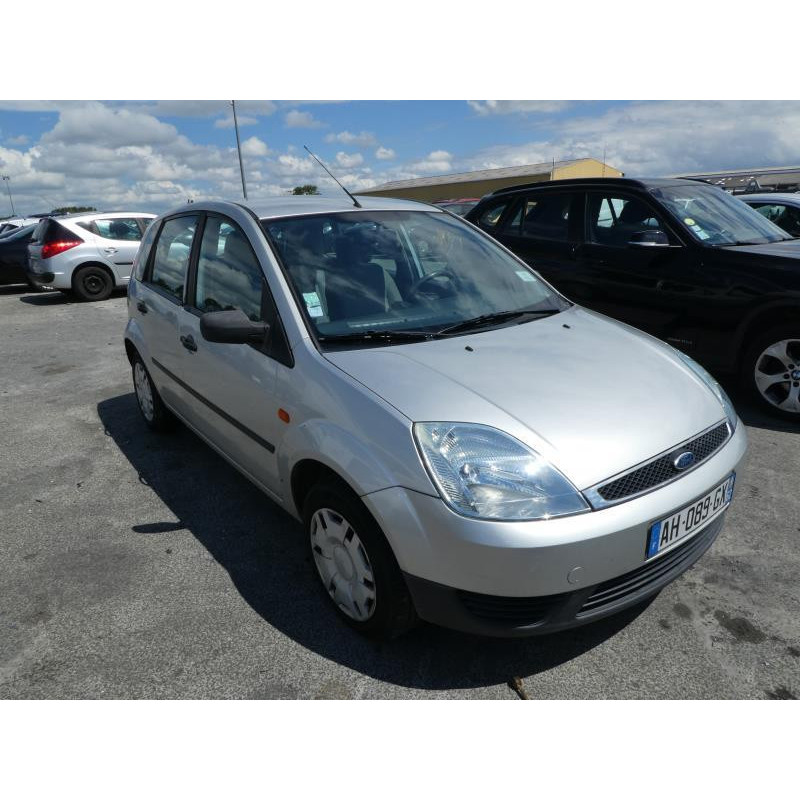 Serrure avant droit FORD FIESTA 5 Photo n°10