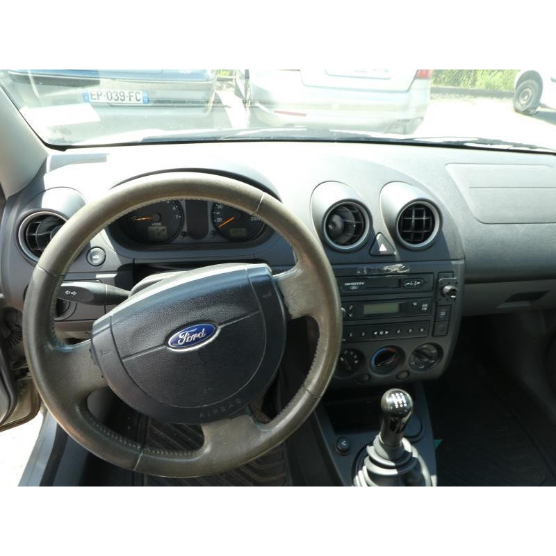 Serrure avant droit FORD FIESTA 5 Photo n°13