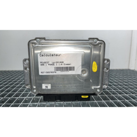 Calculateur moteur PEUGEOT 308 1