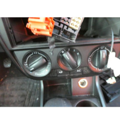 Feu arriere principal gauche (feux) VOLKSWAGEN FOX
