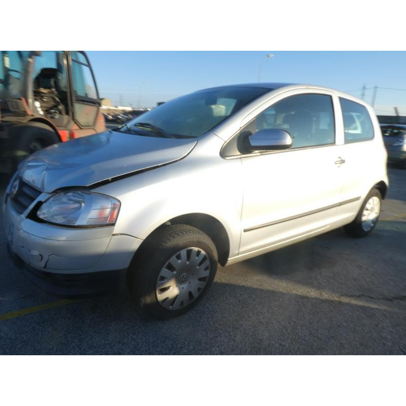 Feu arriere principal gauche (feux) VOLKSWAGEN FOX Photo n°13