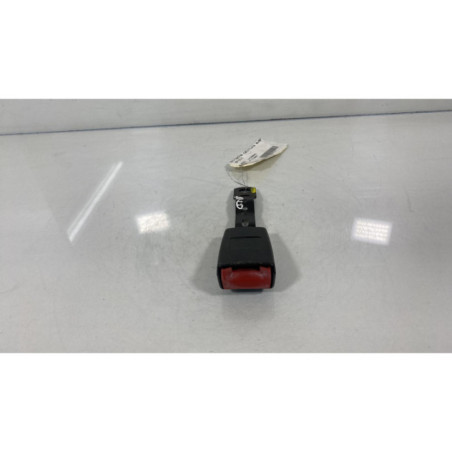 Attache ceinture avant droit AUDI A2