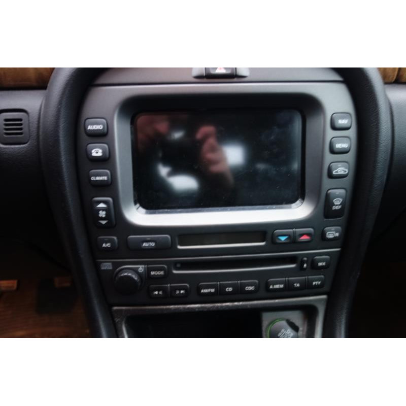 Vitre avant gauche JAGUAR X-TYPE Photo n°13