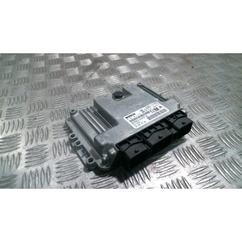 Calculateur moteur CITROEN C5 2 Photo n°2