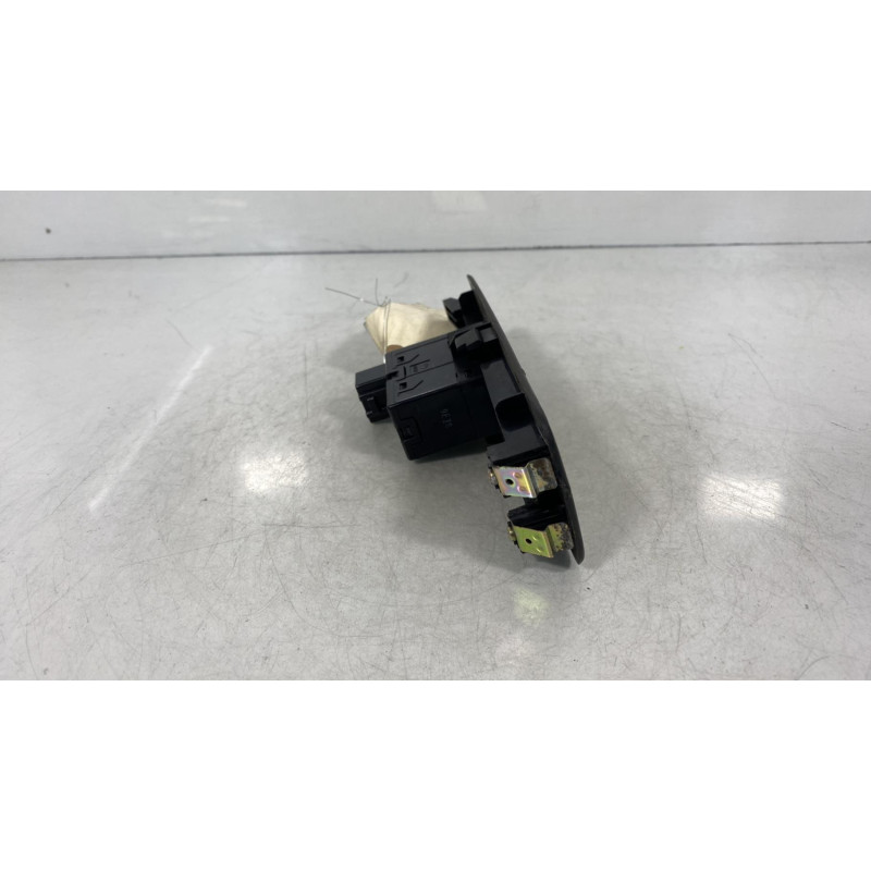 Interrupteur de leve vitre arriere droit SSANGYONG REXTON Photo n°2