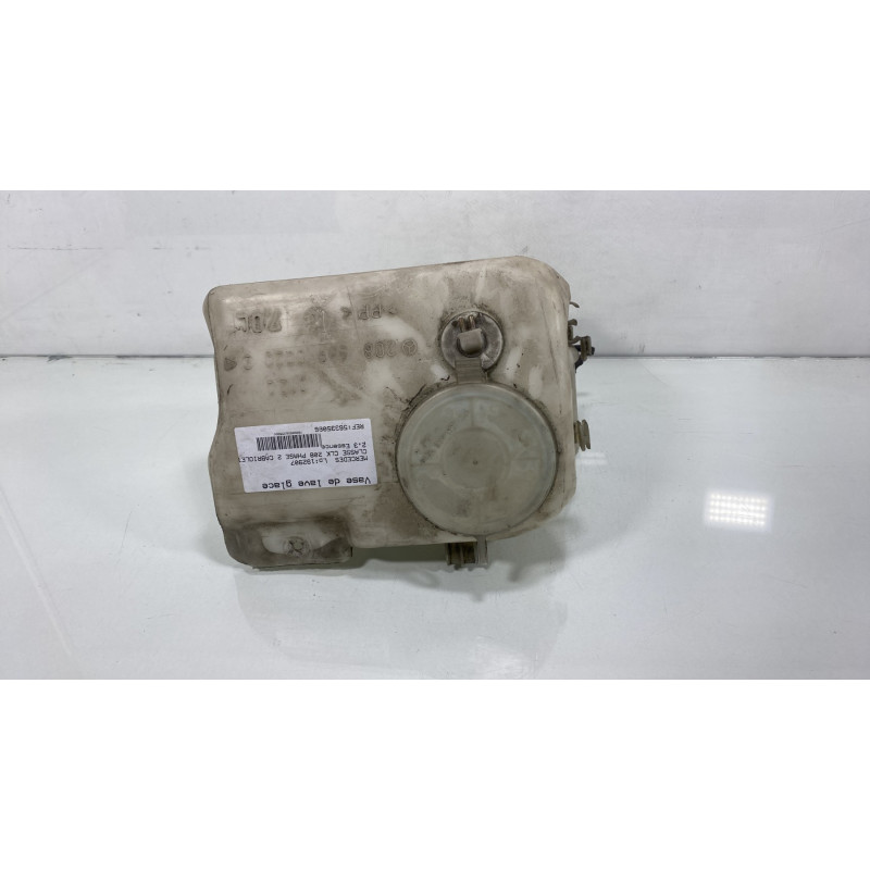 Vase de lave glace MERCEDES CLASSE CLK 208 Photo n°1