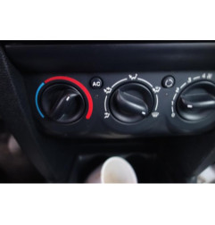 Serrure avant droit RENAULT CLIO 2