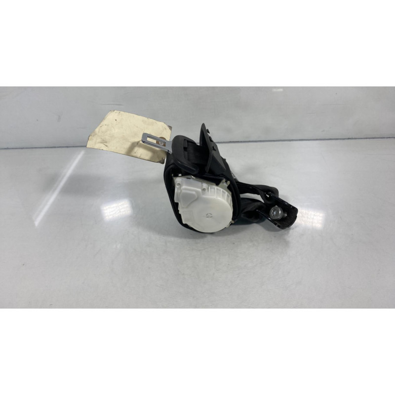 Ceinture centrale VOLKSWAGEN JETTA 4 Photo n°1