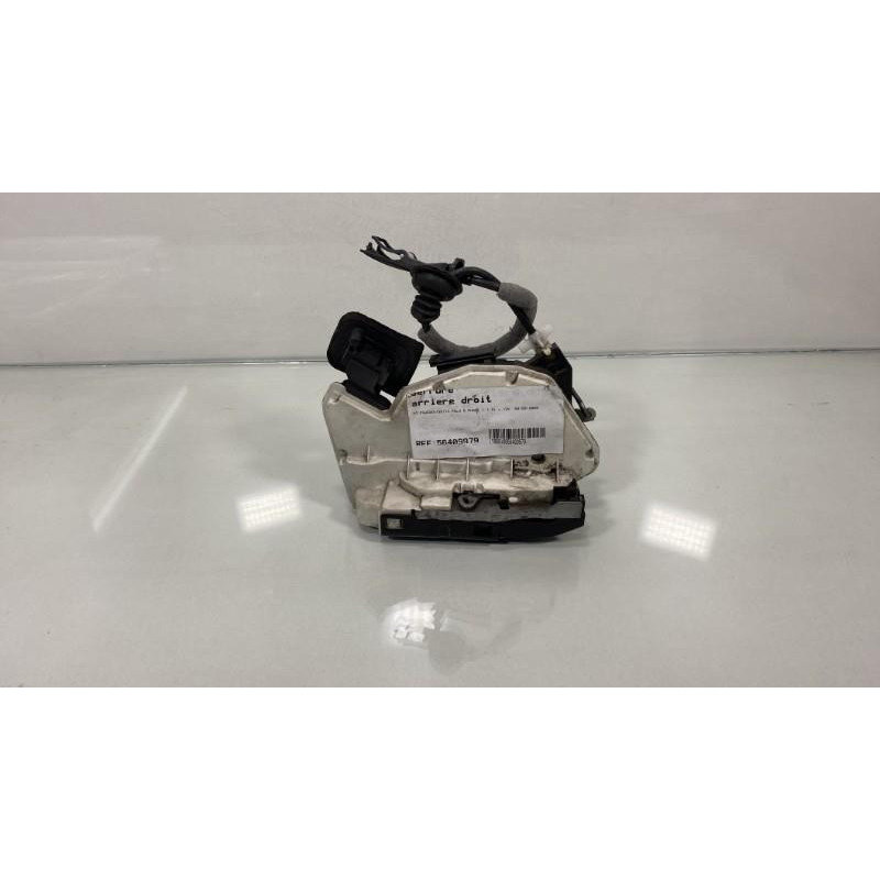 Serrure arriere droit VOLKSWAGEN POLO 5 Photo n°2