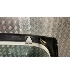 Malle/Hayon arriere VOLKSWAGEN POLO 4