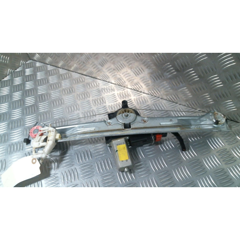 Leve vitre electrique arriere gauche FIAT BRAVO 2 Photo n°2