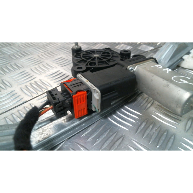 Leve vitre electrique arriere gauche FIAT BRAVO 2 Photo n°3