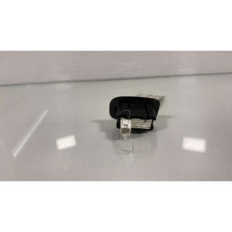 Interrupteur de leve vitre arriere droit PEUGEOT 208 1 Photo n°1