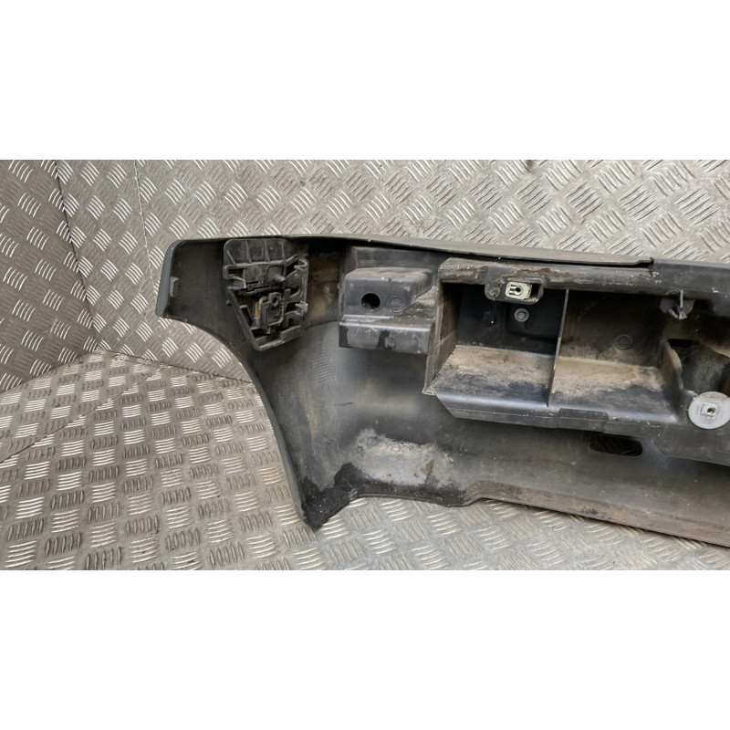 Pare choc arriere PEUGEOT 106 Photo n°1