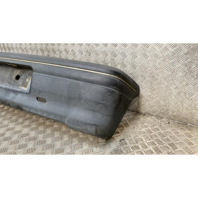 Pare choc arriere PEUGEOT 106 Photo n°3