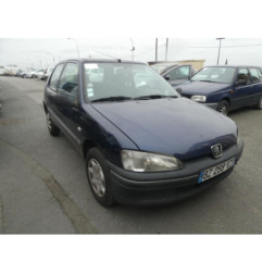 Pare choc arriere PEUGEOT 106