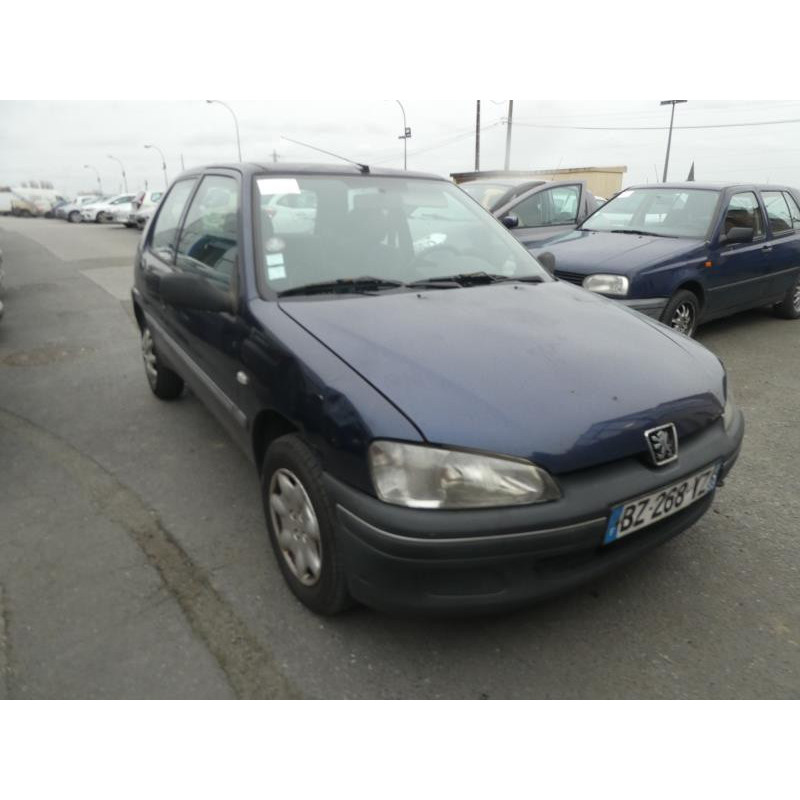 Pare choc arriere PEUGEOT 106 Photo n°7