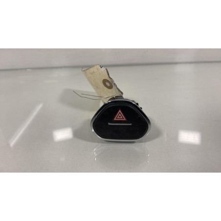 Bouton de warning OPEL CORSA E