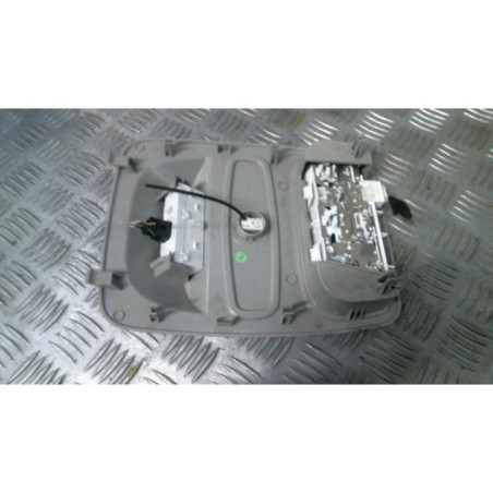 Eclairage de plafonnier RENAULT CLIO 4