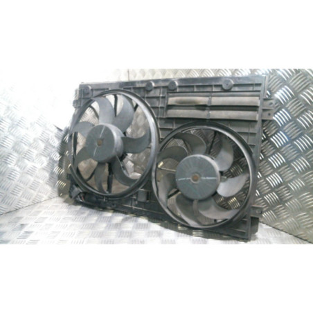 Moto ventilateur radiateur VOLKSWAGEN JETTA 4 Photo n°1