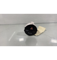 Bouton de warning TOYOTA YARIS 3