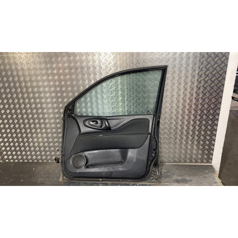 Porte avant droit MITSUBISHI SPACE STAR 2 Photo n°2