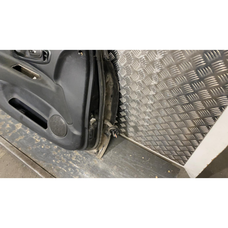 Porte avant gauche MITSUBISHI SPACE STAR 2 Photo n°3