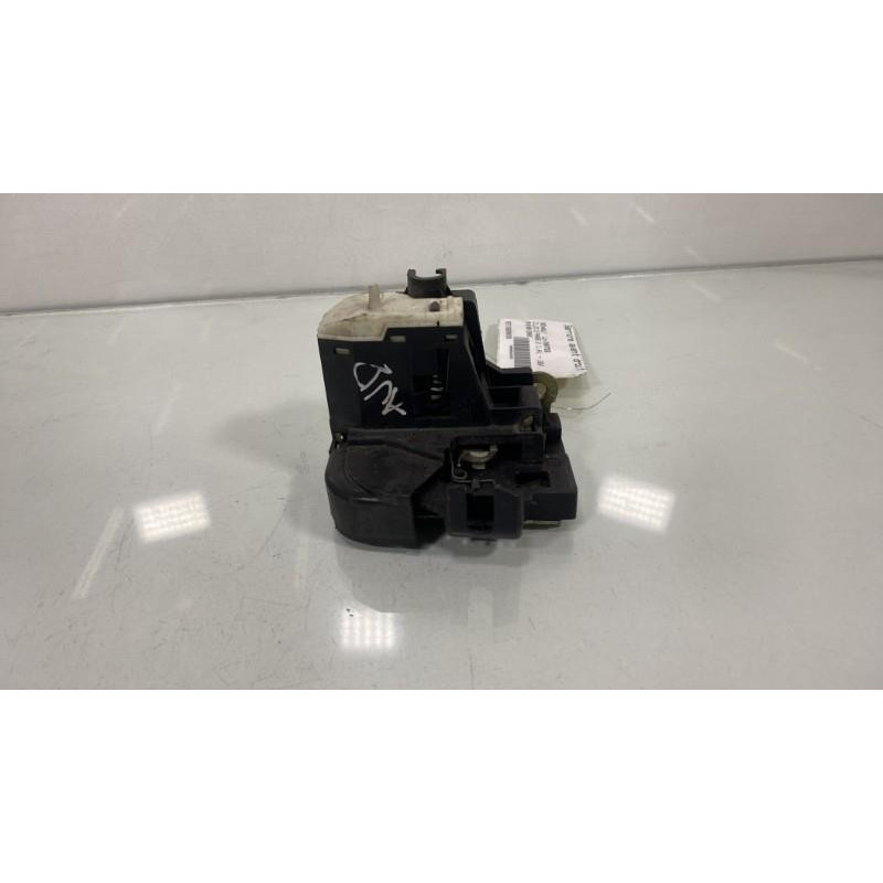 Serrure avant droit RENAULT CLIO 2 Photo n°3
