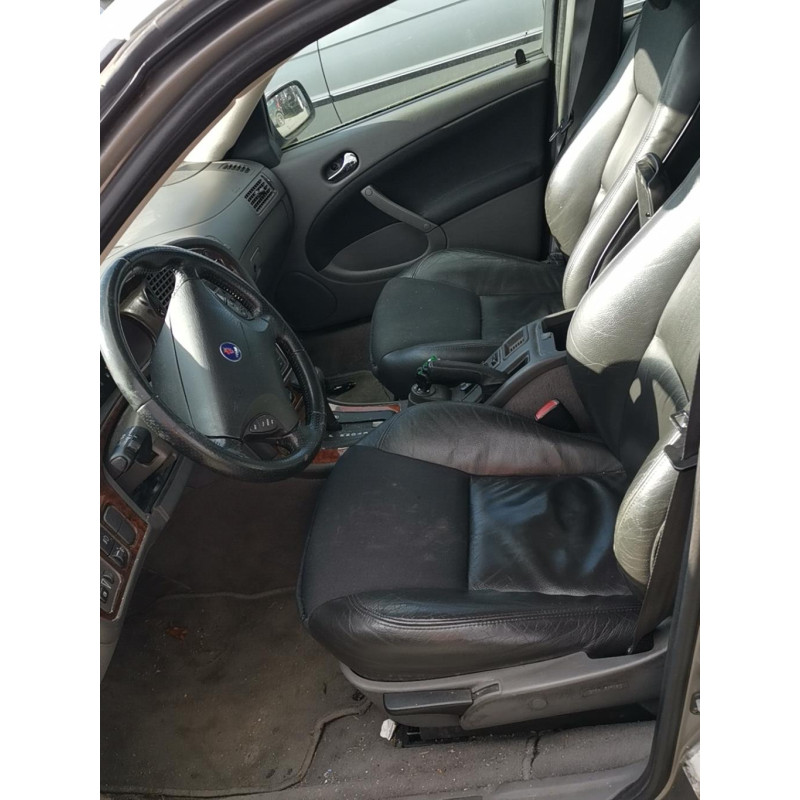 Pare choc arriere SAAB 9.5 1 Photo n°9