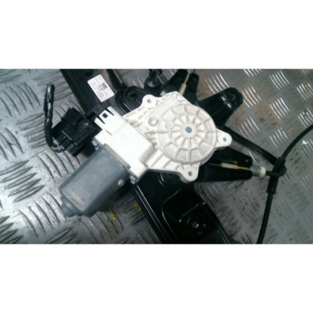 Leve vitre electrique avant gauche FORD FOCUS 3 Photo n°1