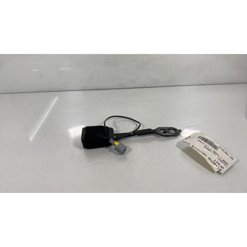 Attache ceinture avant droit PEUGEOT 2008 1 Photo n°3