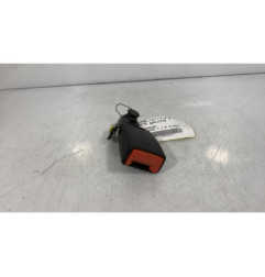 Attache ceinture arriere gauche FORD MONDEO 3