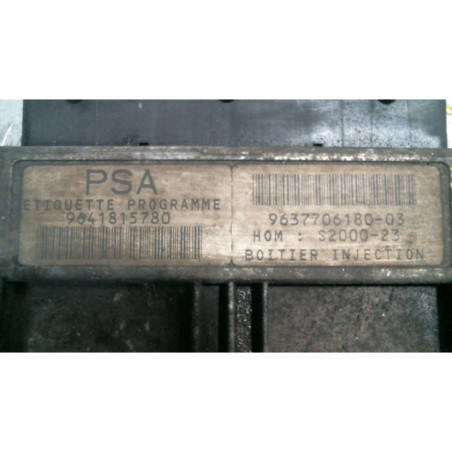 Calculateur moteur PEUGEOT 206