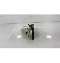 Serrure avant droit PEUGEOT 406