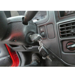 Porte avant droit PEUGEOT 106