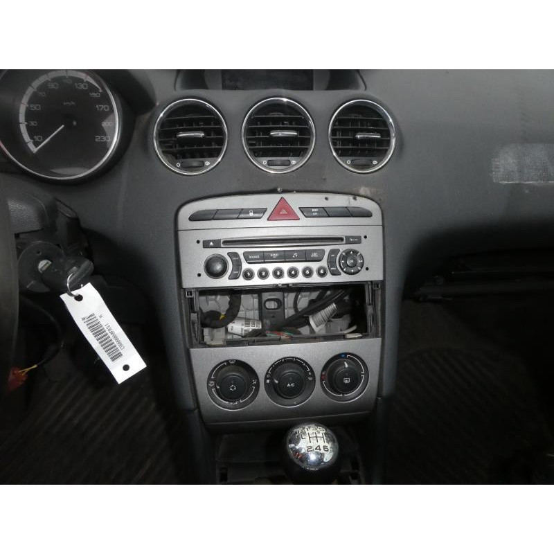 Porte arriere droit PEUGEOT 308 1 SW Photo n°15