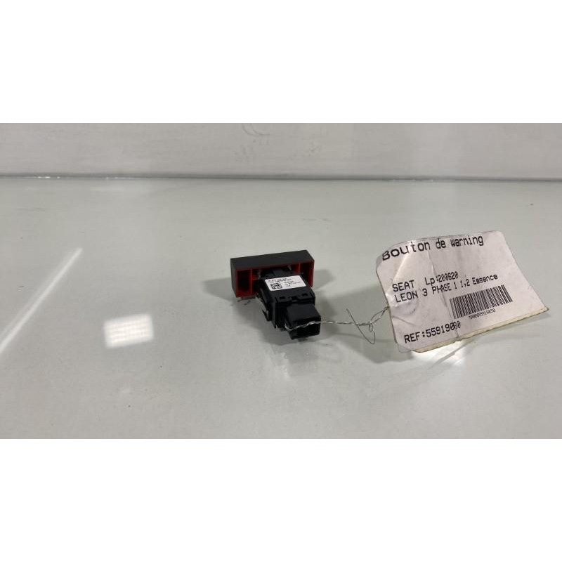 Bouton de warning SEAT LEON 3 Photo n°3