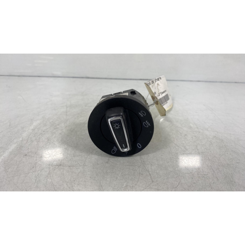 Commande de phare SEAT LEON 3 Photo n°2