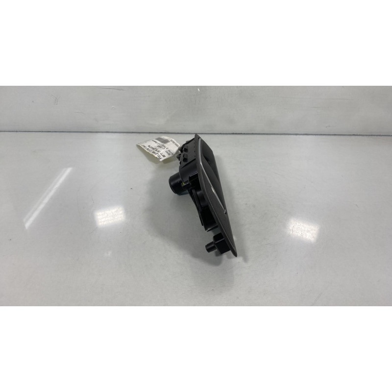 Poignee interieur arriere gauche SEAT LEON 3 Photo n°2