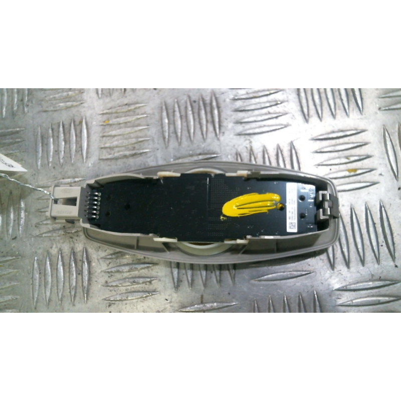 Eclairage de plafonnier FORD MONDEO 3 Photo n°2